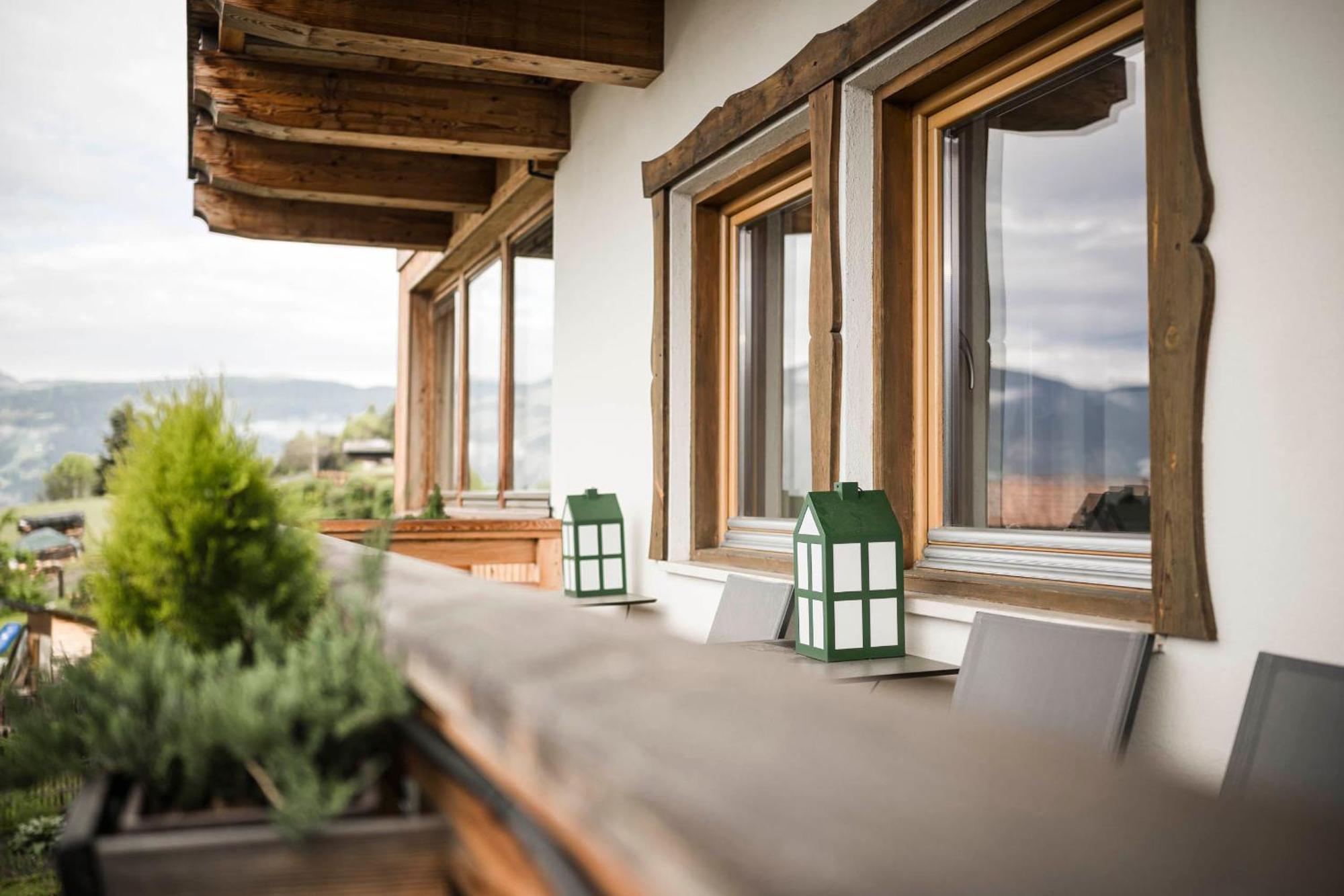 Pension Haus Tirol Laion Eksteriør billede